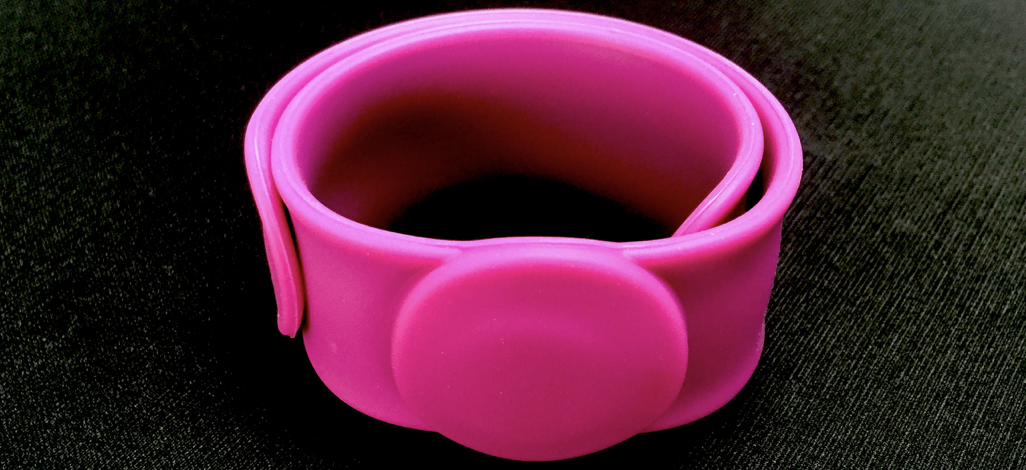 RW35 slap bracelet
